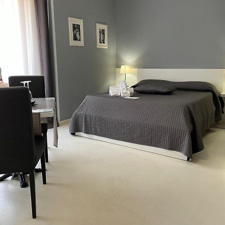 Gardenia Luxury Room Pescara Exteriör bild