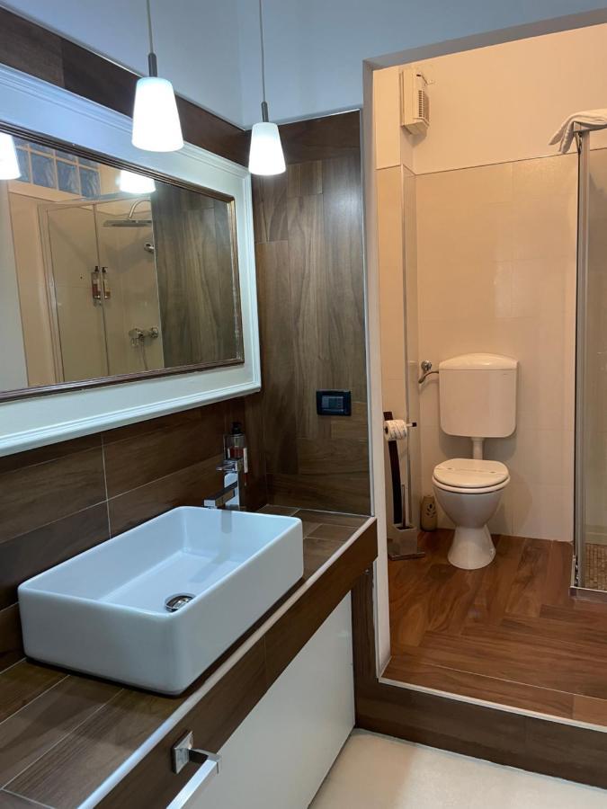 Gardenia Luxury Room Pescara Exteriör bild