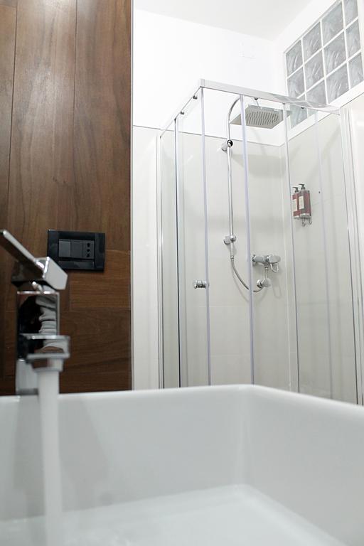 Gardenia Luxury Room Pescara Rum bild