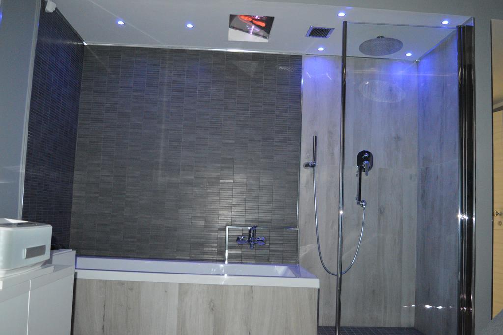 Gardenia Luxury Room Pescara Exteriör bild